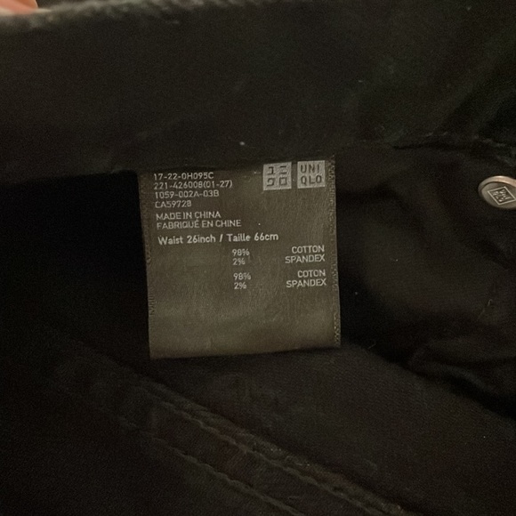 Uniqlo U high waisted straight black jean - Picture 4 of 4